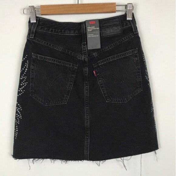 NWT‎ Levi's Studded Festival Mini Skirt in Full Metal Size 25 - Picture 7 of 11